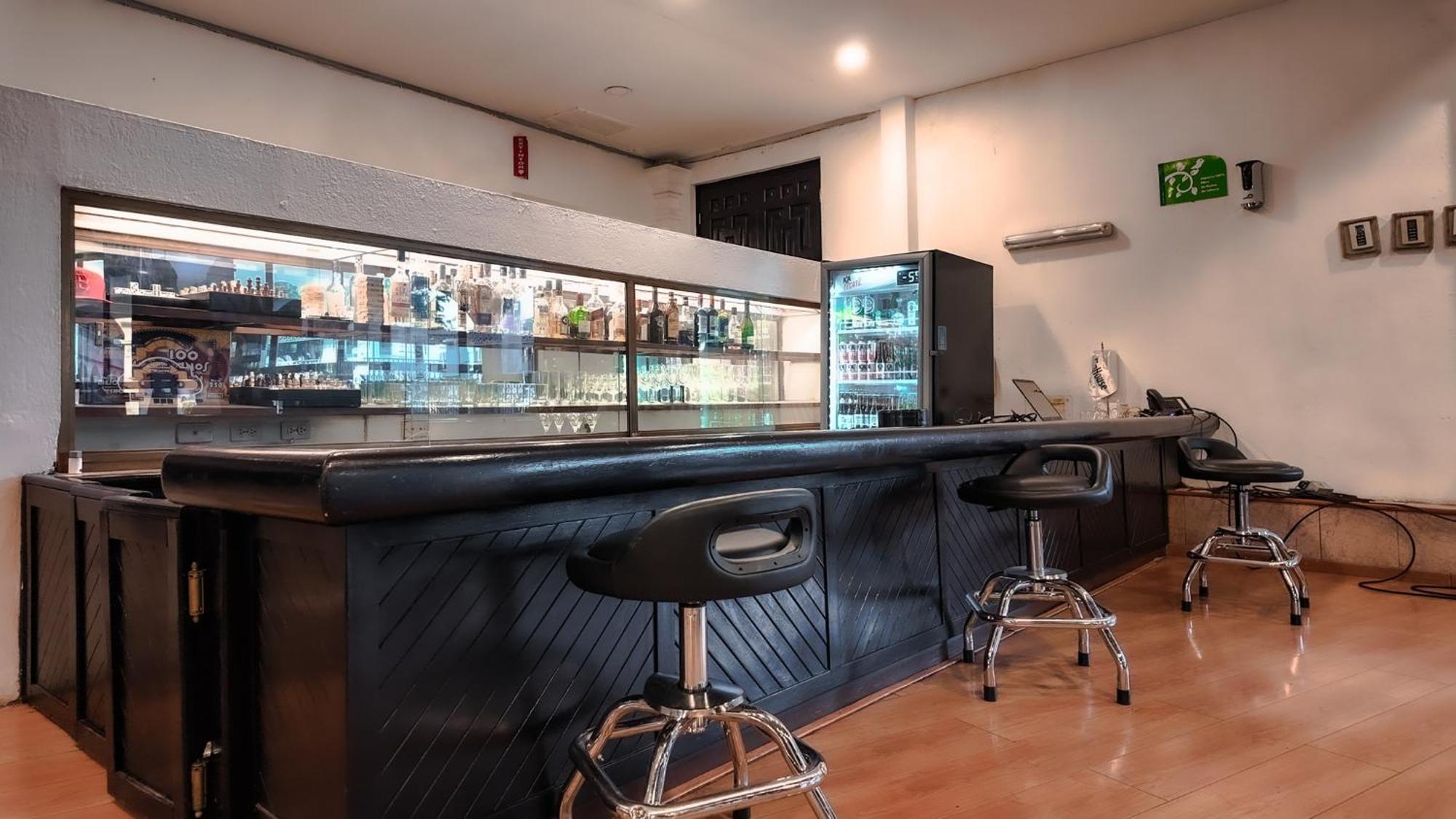 ホテル Inhouse Obregon Ciudad Obregón エクステリア 写真